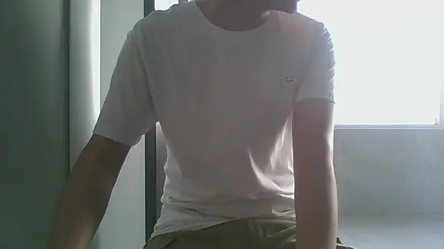 nole_china7 (Ask my age) - talk / fun / cum
