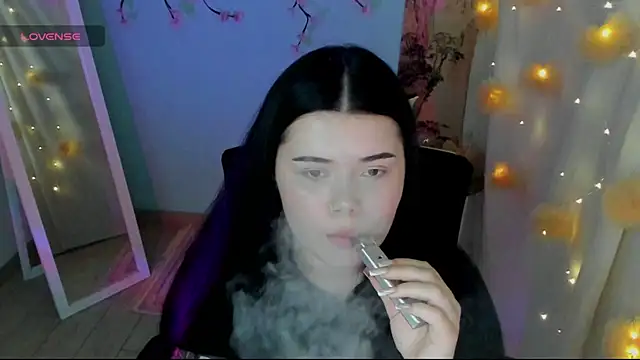 Mona_Esty live cam on StripChat