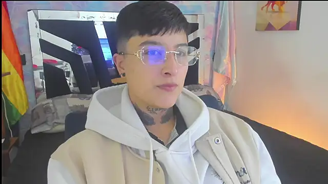 abby_thompson____ webcam