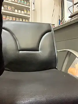 bigdickguy21cm (M young) - At work / Cum