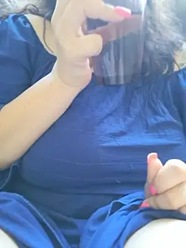 Rozaaaaforyoubigboob live sex cam