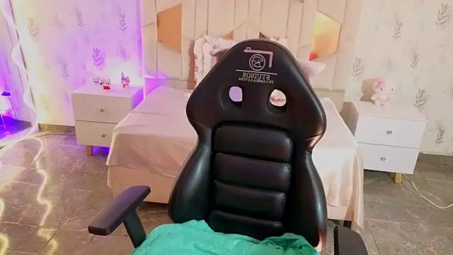 MARIANA_TAY1