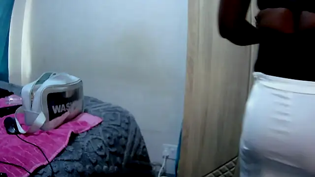 Tisha88 webcam