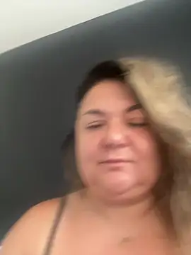 MikyVesela webcam