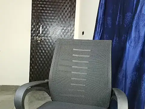 mahi_jee (F young) - Slap on boobs 🫦👋