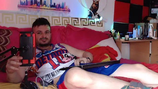 Hugec0ck007 webcam