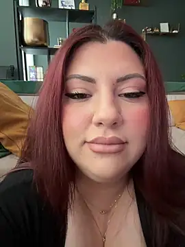 CurvyKimmy1 webcam