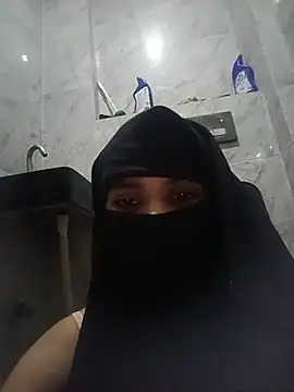 Aafreen_36 webcam
