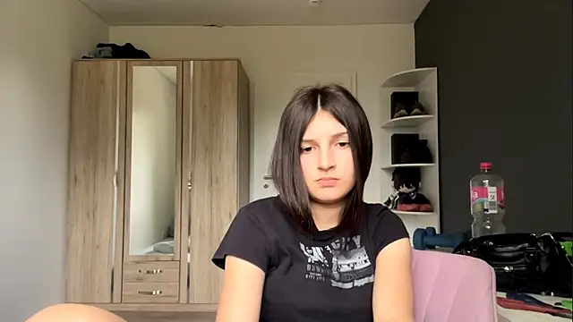 spanishrooter (F teen) - sexy tease with my panties