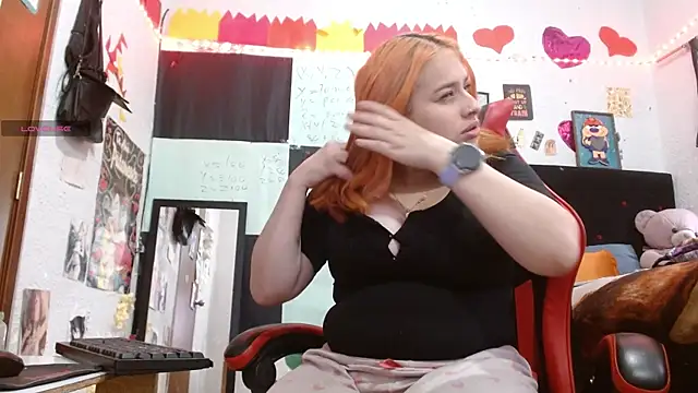 Saray_extrovert_ webcam