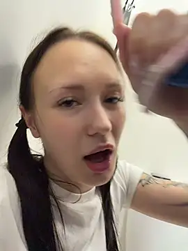 EliteBitch live sex cam