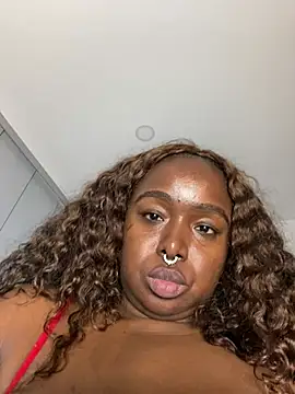 TanishaEvans webcam