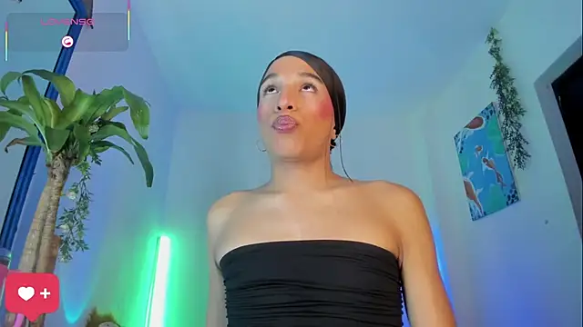 Naughty_Blue webcam