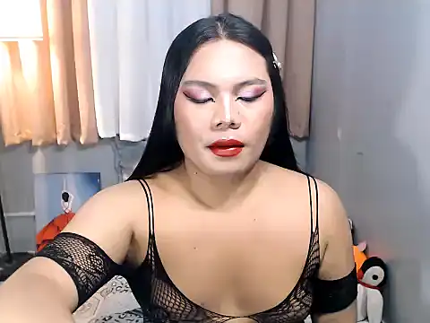 TSbrianaHugeCock webcam