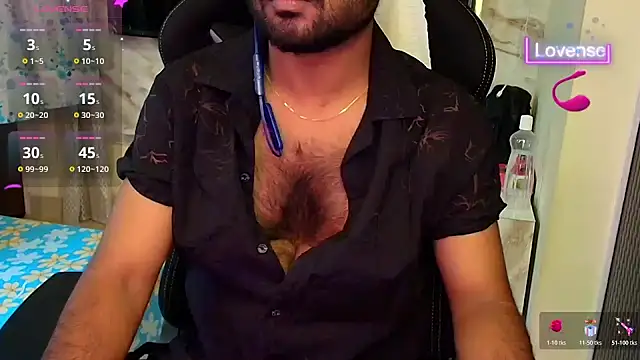 SilverShade3 live cam on StripChat