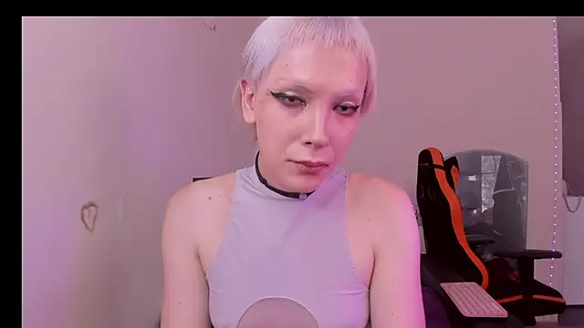 Lyricca webcam