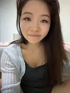 xiaoxiaocheng678 live cam on StripChat