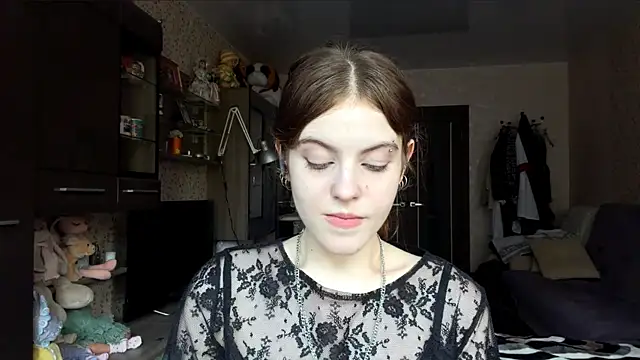 BuzzingRaid live cam on StripChat
