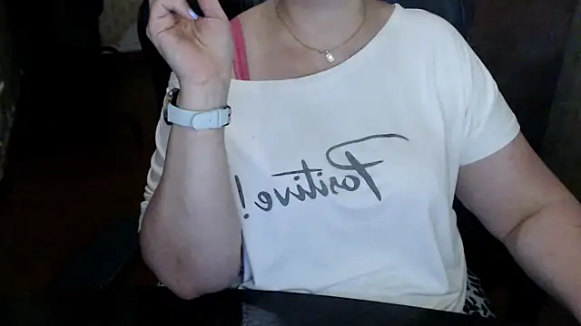 AlisaHot55 live cam on StripChat