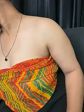 Diya_Chopra webcam