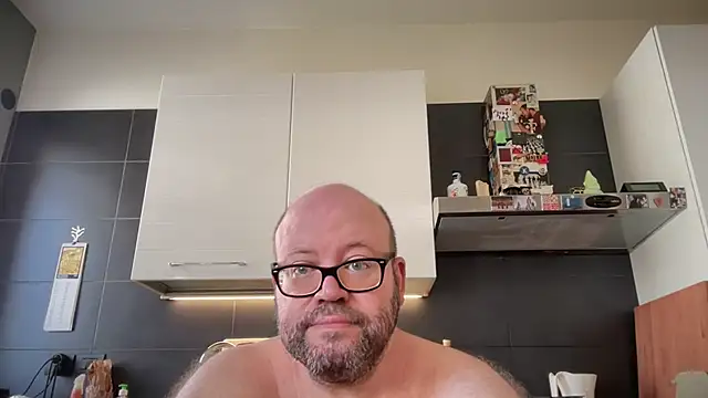 theitalianbear live cam