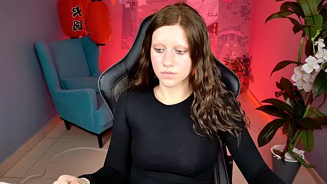 lidadarknet (F teen) - touch my tits and make nipples harder