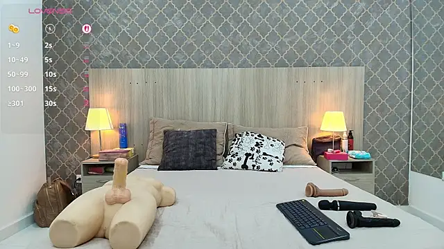 martina_ayala