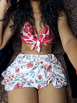 Lusty-Dishuu live cam on StripChat