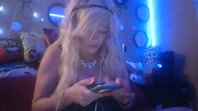 marilyn420 webcam