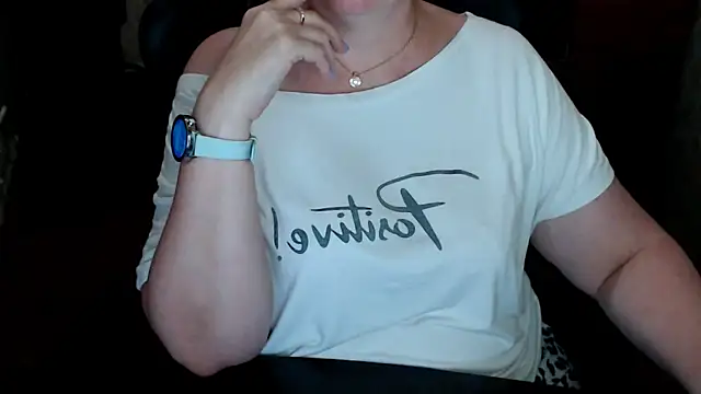 AlisaHot55 live cam on StripChat