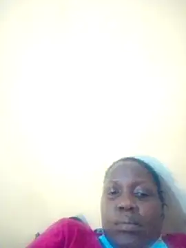 queenofbeautyss webcam