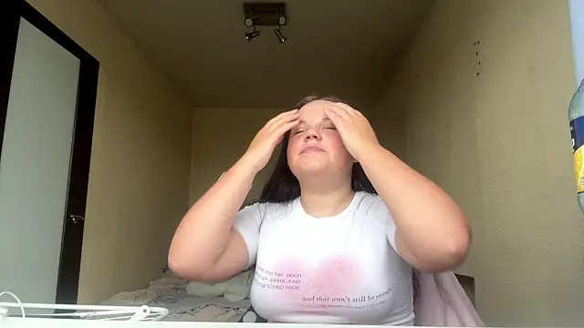 lianalimonli's live room