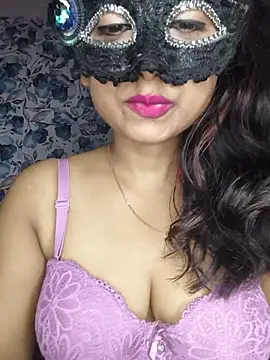 _DesigirlRoshni webcam