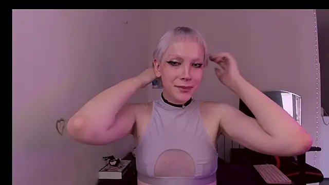 Lyricca webcam