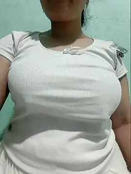 Shine_Mai webcam