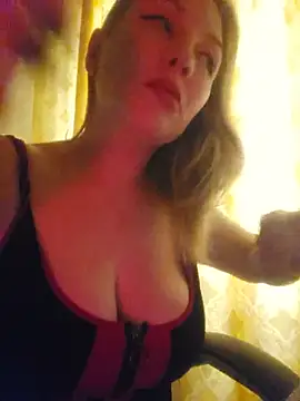 Katy_Brie webcam