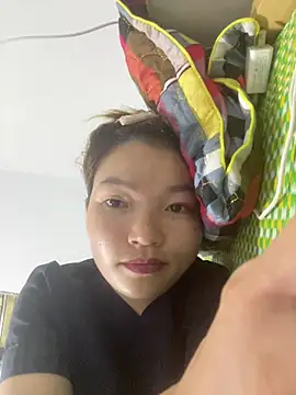 MilySexy68 webcam