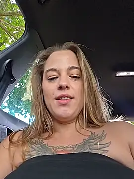 Luna_Lynn webcam