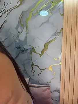 emily-Hornyy webcam