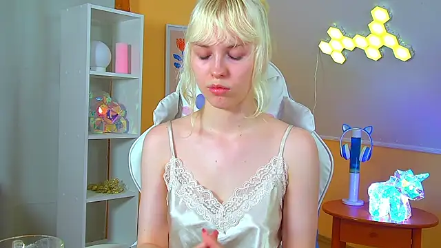 HannahHollis webcam