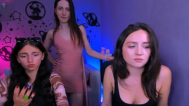 bella_dorn webcam