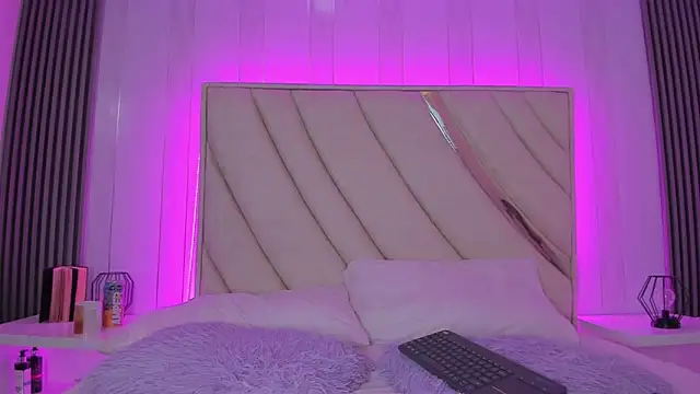 rebeca_brown_ webcam