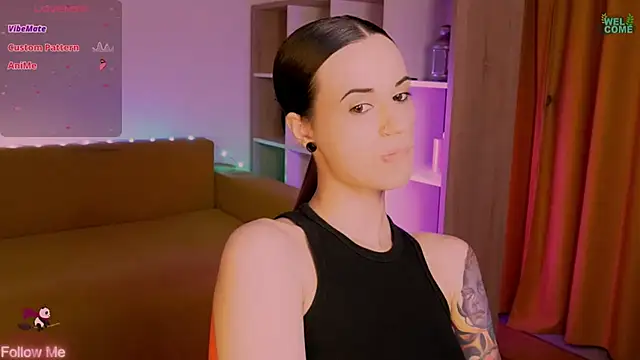 ItsAlisia webcam