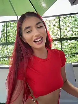 VixenRosse live cam on StripChat