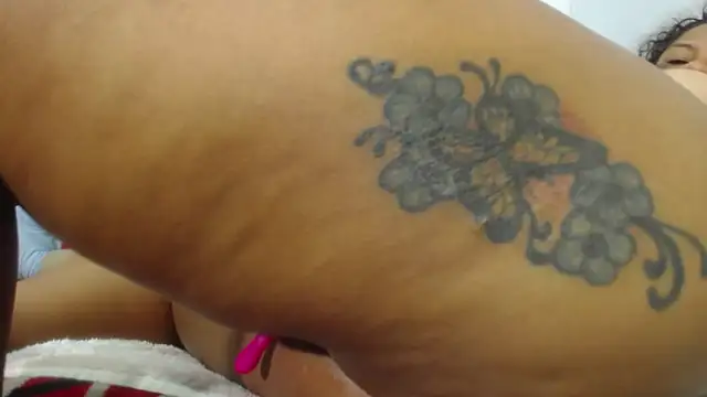Squirter_pussybomb webcam