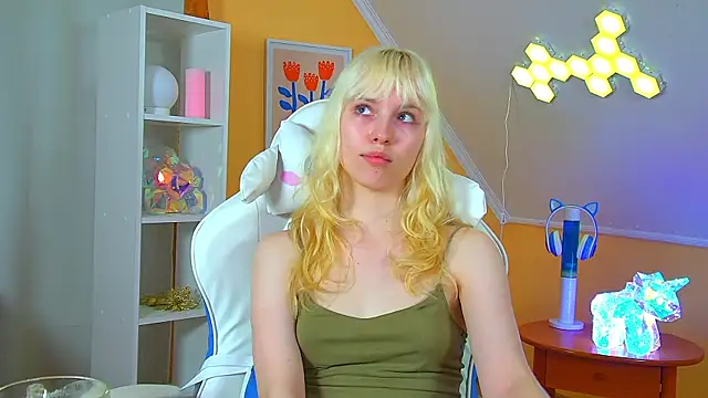 HannahHollis webcam
