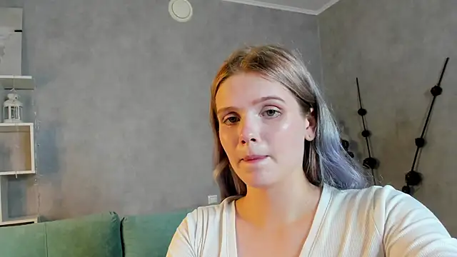 Alisa_Allison webcam