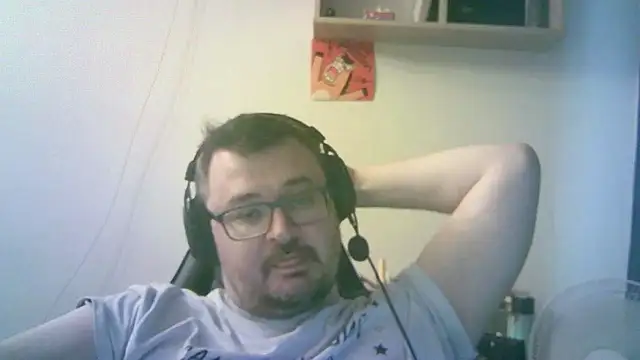 SirAbuser webcam