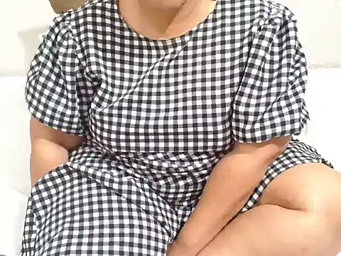 Hotchocolatehugeassxxx webcam