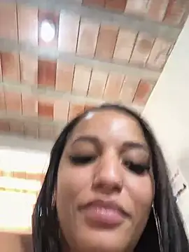 Maryhotangel webcam